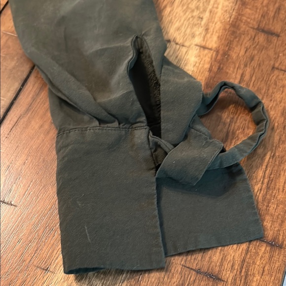 Loft Green Button-Up Blouse - Picture 4 of 6